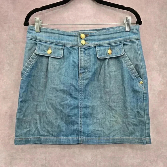 JUICY COUTURE Ex Cardiff High Waist Womens Denim Skirt Crest Button Size 28 - Picture 1 of 6